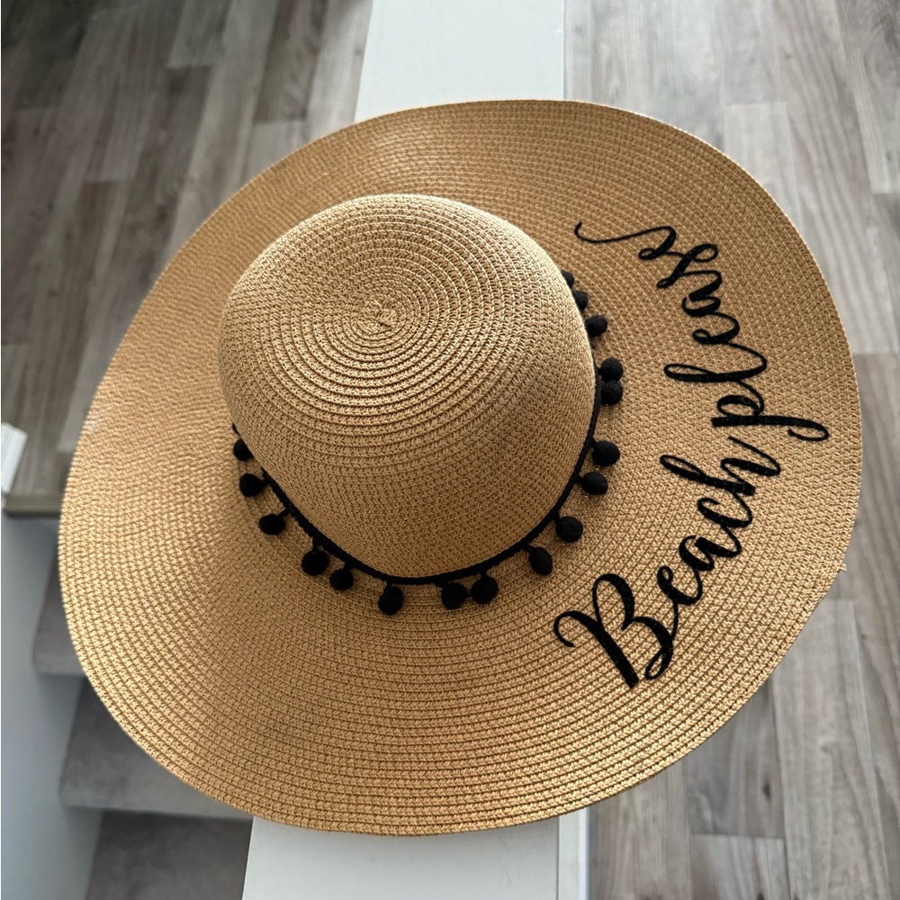 Wide Brim Straw Sun Hat with Black Pom Trim - Beachplease BNWOT